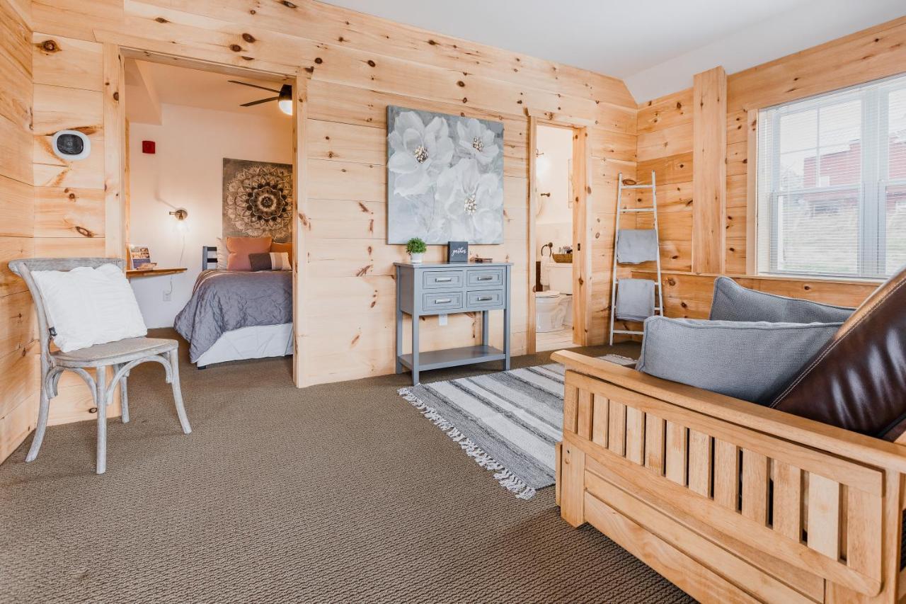 Zion Springs Bed & Breakfast Hamilton Екстериор снимка